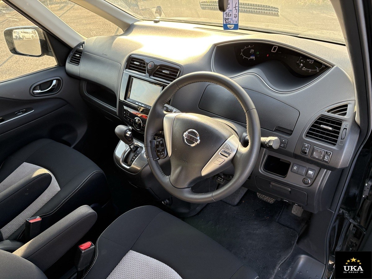 2013 Nissan Serena