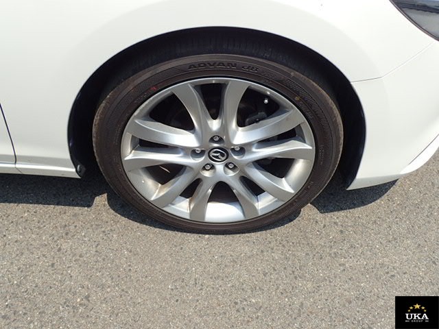 2016 Mazda Atenza