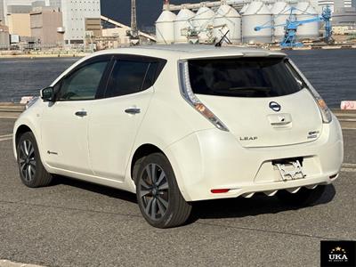 2017 Nissan Leaf - Thumbnail