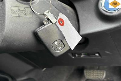 2017 Toyota Aqua - Thumbnail