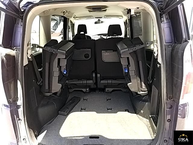 2018 Nissan Serena