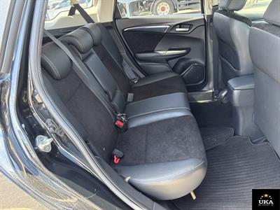 2015 Honda Shuttle - Thumbnail