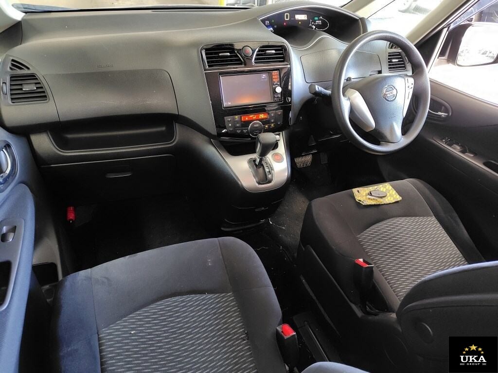 2015 Nissan Serena