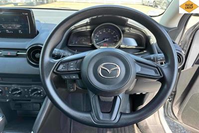 2020 Mazda 2 - Thumbnail