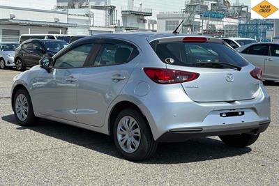 2020 Mazda 2 - Thumbnail