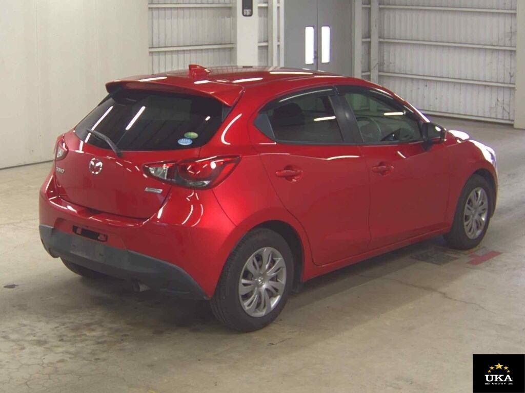 2017 Mazda Demio