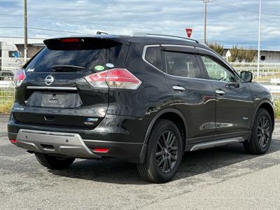 2015 Nissan X-Trail - Thumbnail