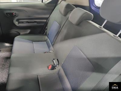 2016 Toyota Aqua - Thumbnail