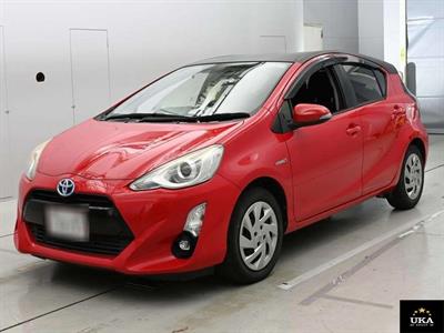 2015 Toyota Aqua - Thumbnail