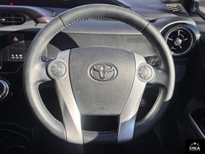 2015 Toyota Aqua - Thumbnail