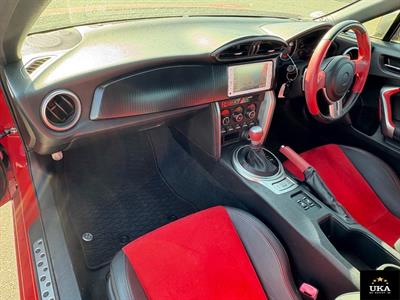 2014 Toyota 86 - Thumbnail