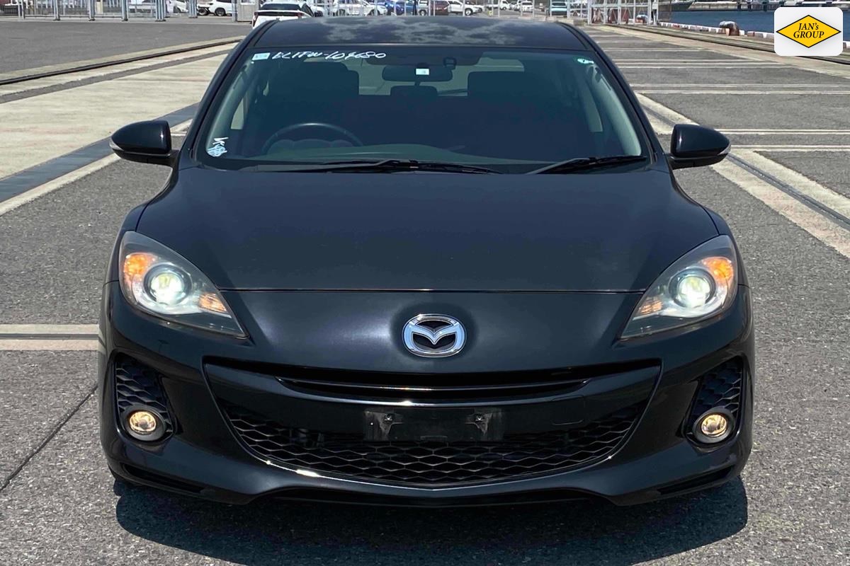 2012 Mazda Axela