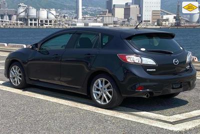 2012 Mazda Axela - Thumbnail