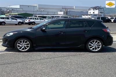 2012 Mazda Axela - Thumbnail