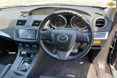 2012 Mazda Axela - Thumbnail