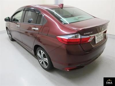 2015 Honda Grace - Thumbnail