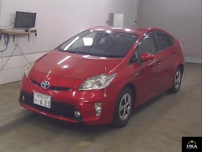 2014 Toyota Prius - Thumbnail