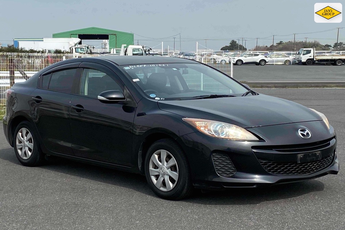 2012 Mazda Axela