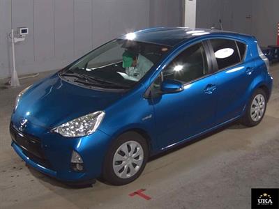 2014 Toyota Aqua - Thumbnail