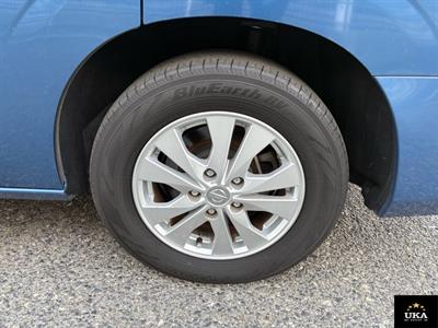 2017 Nissan Serena - Thumbnail