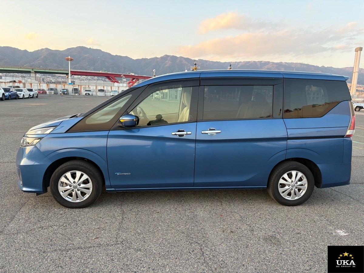 2017 Nissan Serena