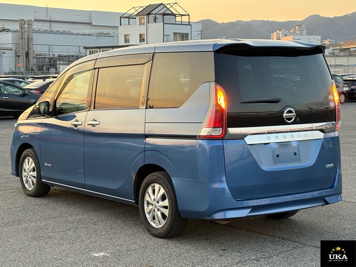 2017 Nissan Serena