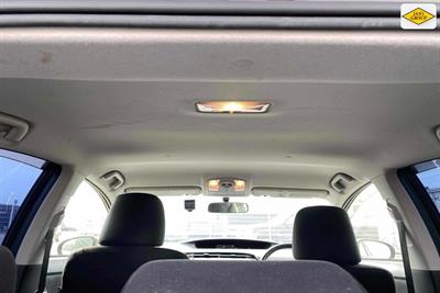 2012 Toyota Prius - Thumbnail