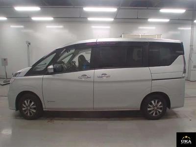 2018 Nissan Serena - Thumbnail