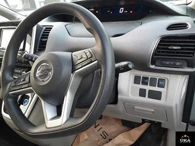 2018 Nissan Serena - Thumbnail