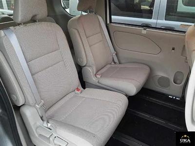 2018 Nissan Serena - Thumbnail