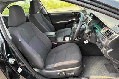 2013 Toyota Camry - Thumbnail