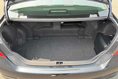 2013 Toyota Camry - Thumbnail