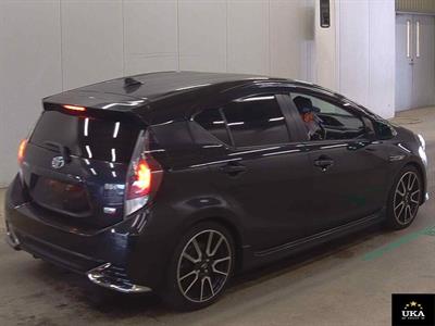2016 Toyota Aqua - Thumbnail