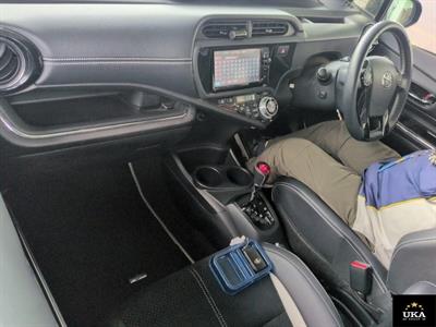 2016 Toyota Aqua - Thumbnail