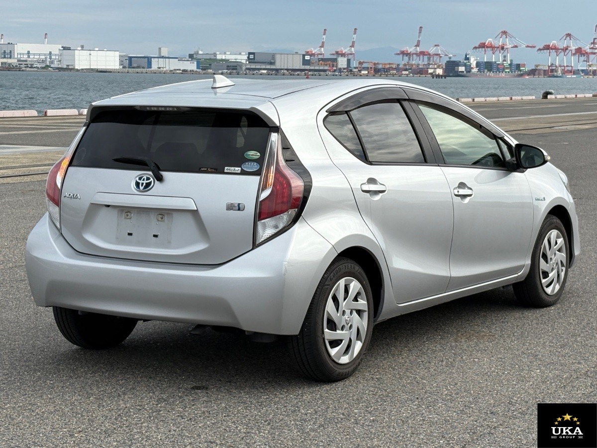 2015 Toyota Aqua
