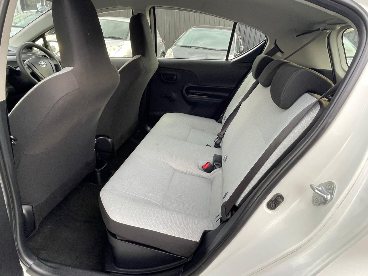 2017 Toyota Aqua