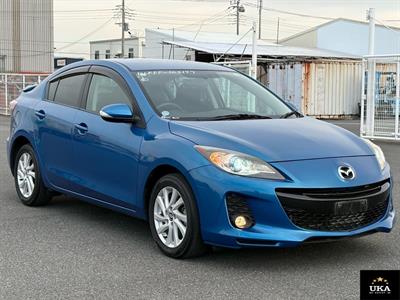 2013 Mazda Axela