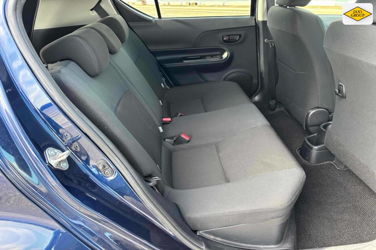 2016 Toyota Aqua