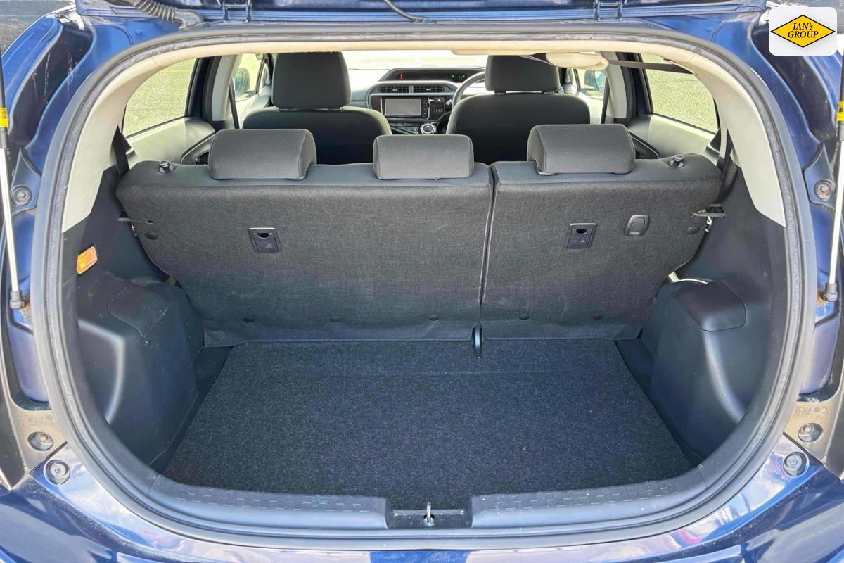 2016 Toyota Aqua