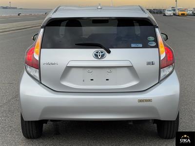 2016 Toyota Aqua - Thumbnail