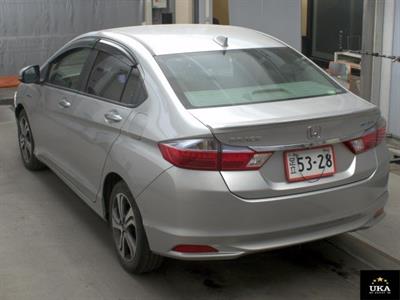 2015 Honda Grace - Thumbnail