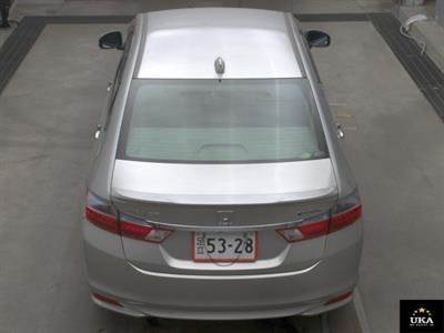 2015 Honda Grace - Thumbnail