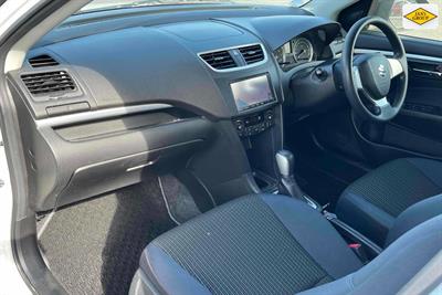 2016 Suzuki Swift - Thumbnail