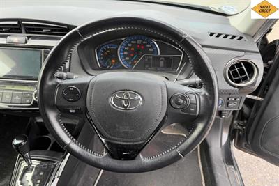 2013 Toyota Corolla - Thumbnail