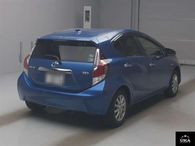2016 Toyota Aqua - Thumbnail