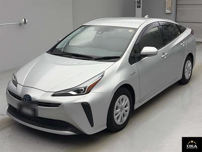 2019 Toyota Prius - Thumbnail