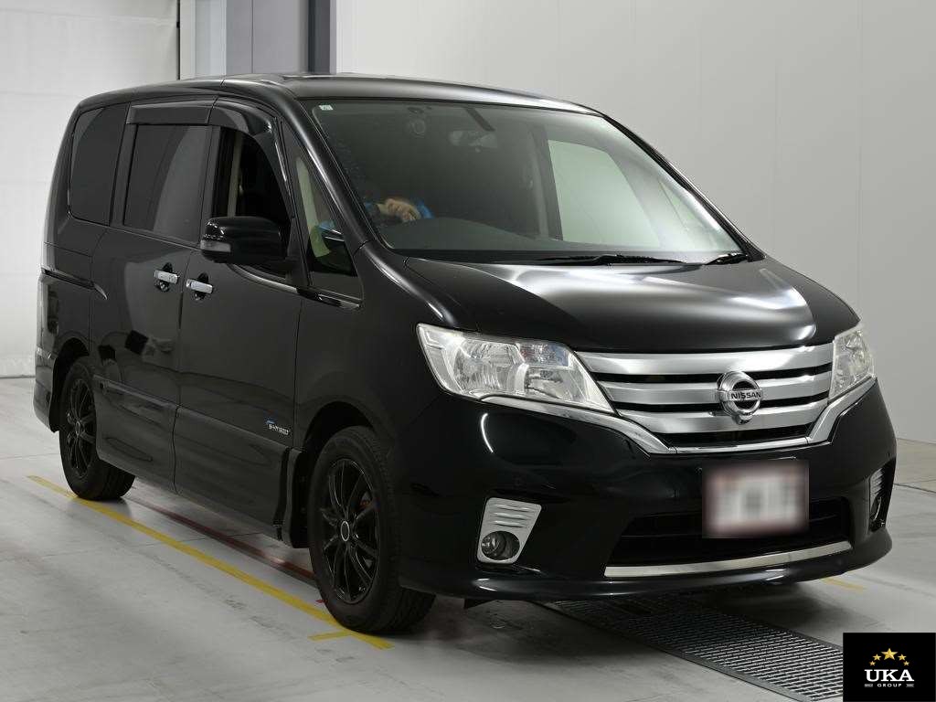 2013 Nissan Serena