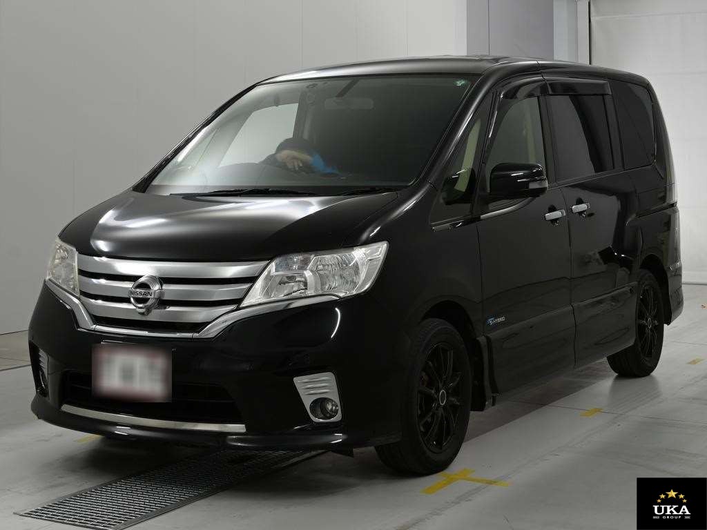 2013 Nissan Serena