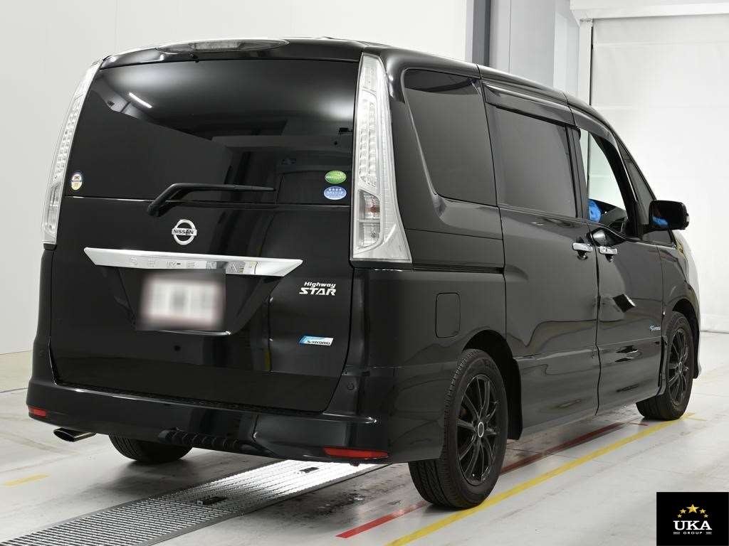 2013 Nissan Serena