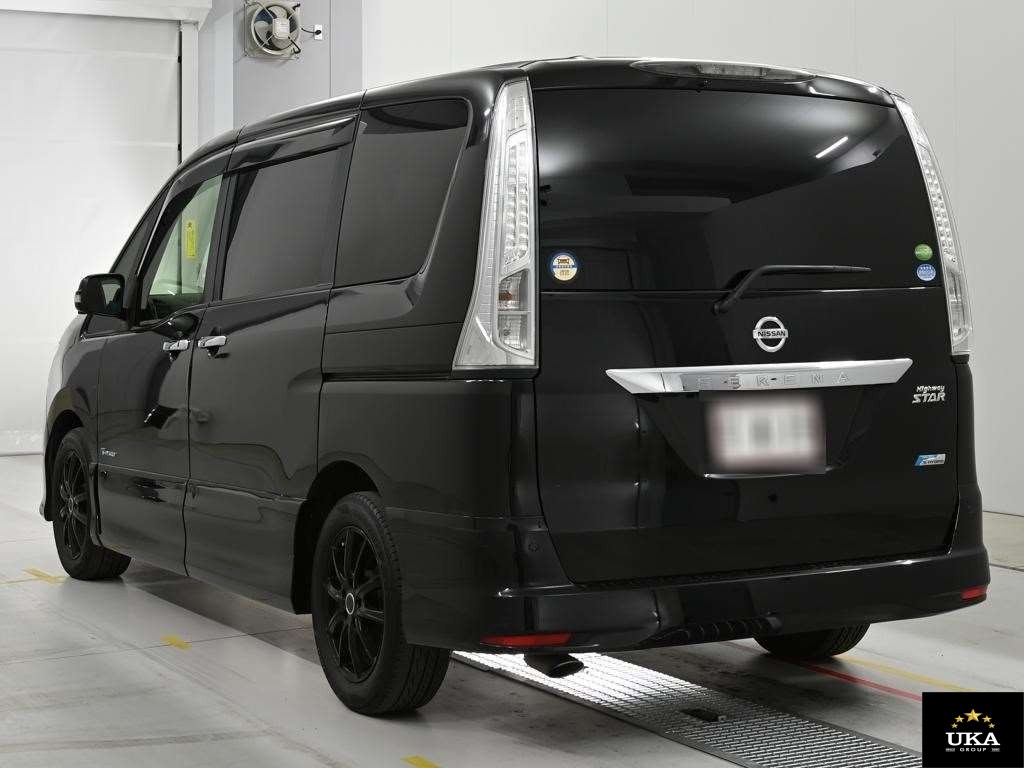 2013 Nissan Serena